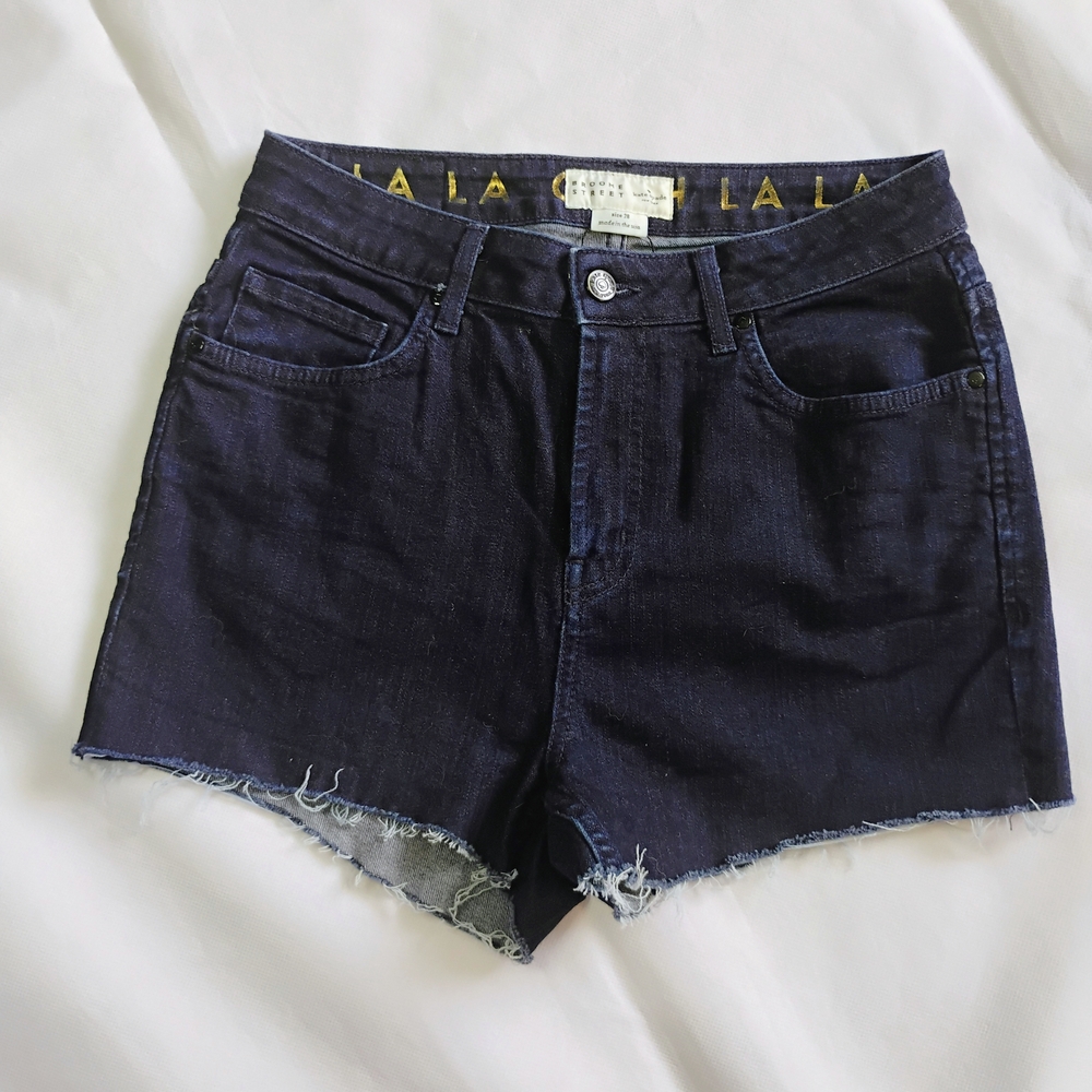 Kate Spade Broome Women's Size 28 Street Blue Jean Shorts High-Waisted Fray Hem